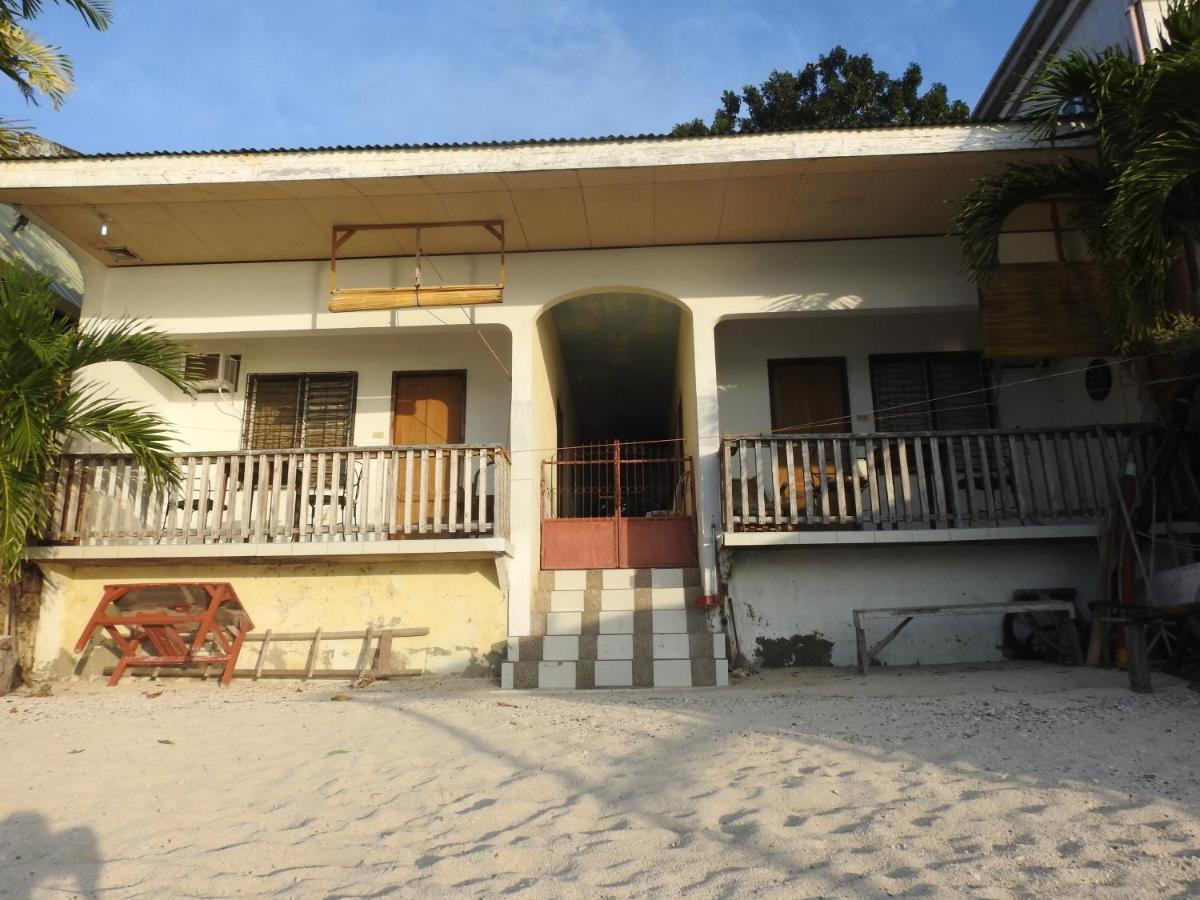 Pacifico Seaside Lodge Moalboal Exterior photo